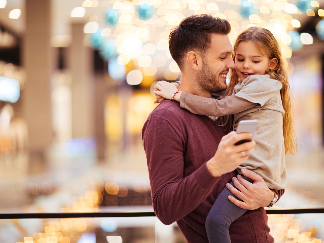Las 10 mejores canciones para dedicar a una hija - Somos poesía
