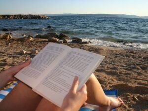 7 libros de bolsillo para leer mientras viajas